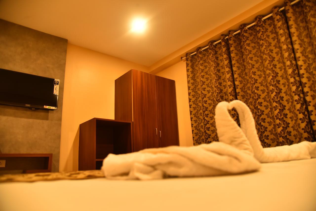 Hotel Four Seasons Velankanni Exterior photo